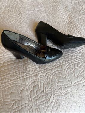 Sofft Black Leather Block Heel Loafers